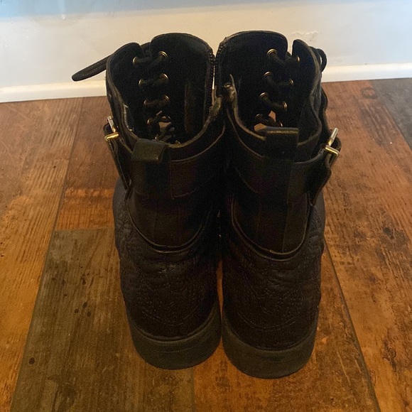Vince Camuto black combat boots - Picture 8 of 11